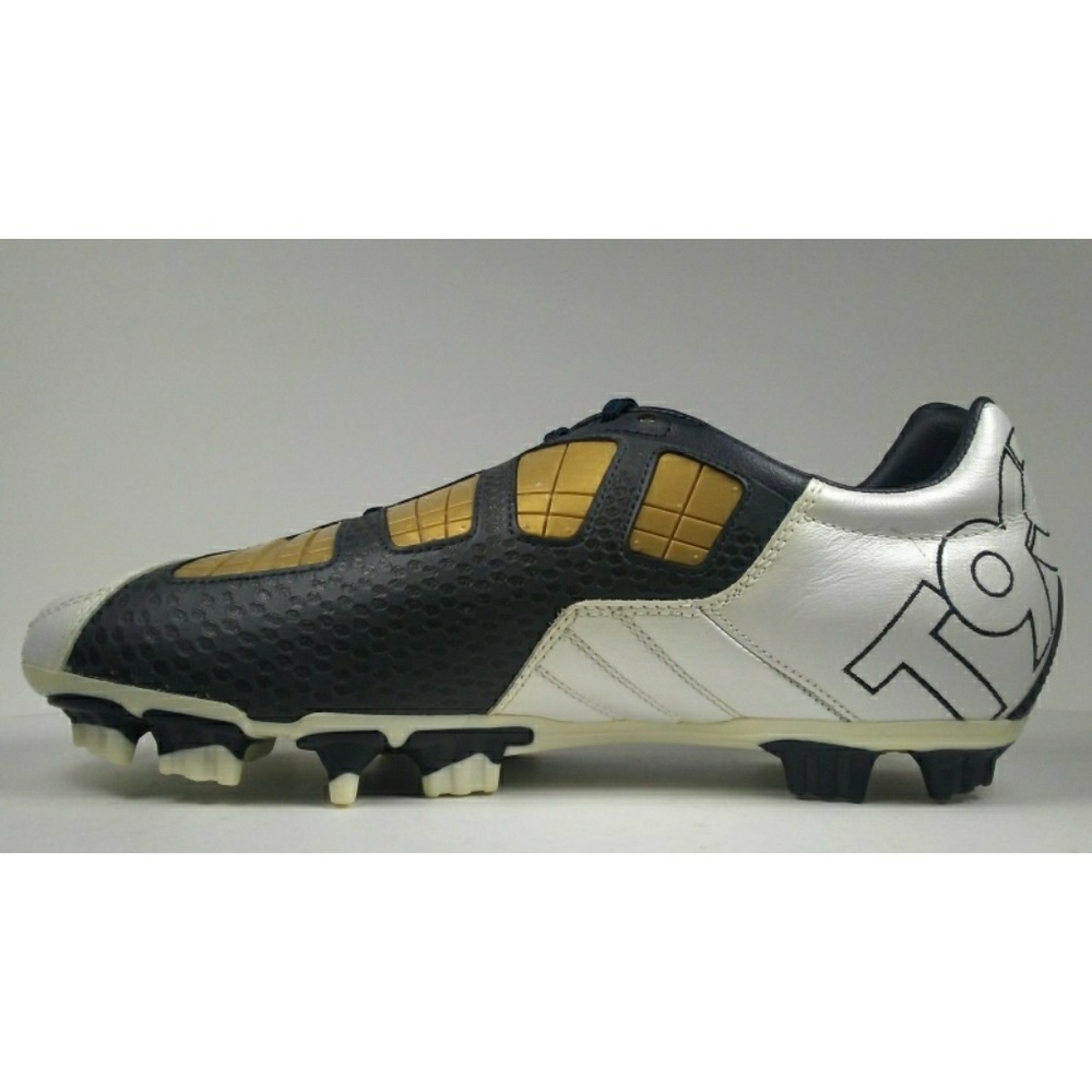 Rare 2009 Nike Total90 Shoot III L-FG Soccer Cleat - Picture 2 of 8